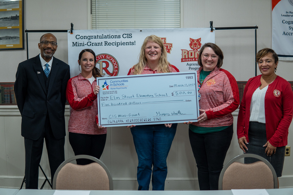 Communities in Schools hosted a Mini-Grant Ceremony to present our four school recipients with the Mini-Grant and we are beyond grateful!  We cannot wait to see these passion projects come to life, thank you again for all the help CIS! 