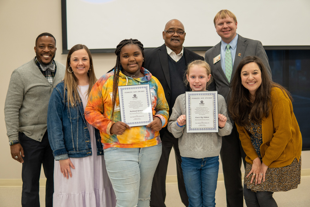 A big Congratulations to all of our Rome City School students who were honored as " Terrific Kids" by the Rome Noon Optimist Club! 